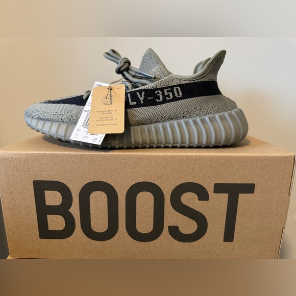 Adidas Yeezy Boost 350 V2 Granite Size 10 - Picture 4 of 8